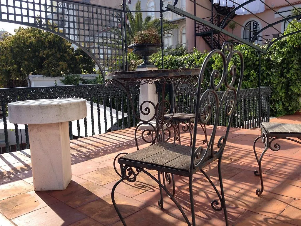 Principe Real Terrace Apartment Lisbon